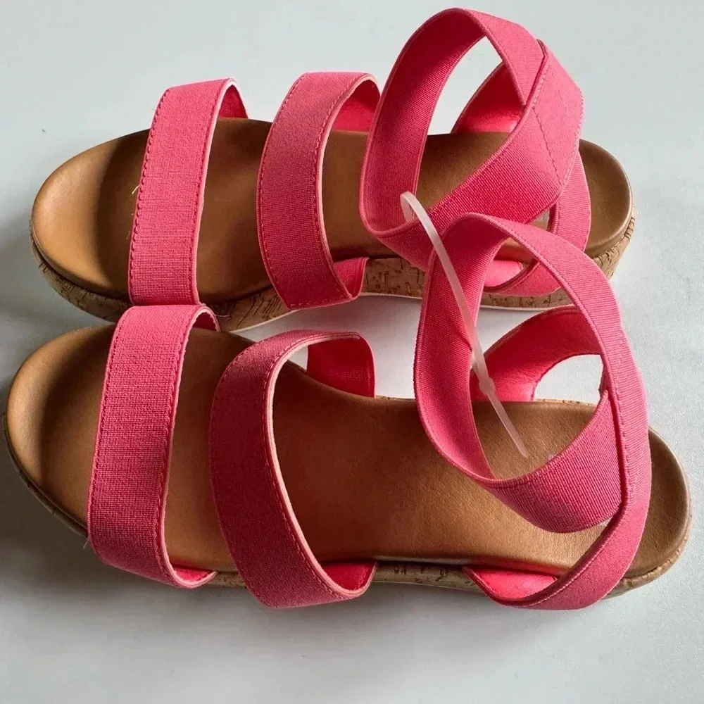 DV Dolce Vita Girls Slink Wedge Sandal Size 3